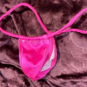 hot pink adjustable thong